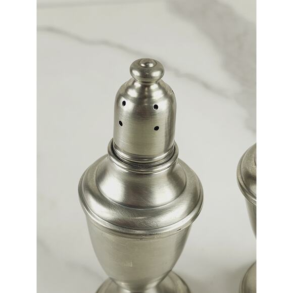 International Pewter Salt & Pepper Shakers 4 3/4" Glass Lined Eagle Mark x2 - Picture 3 of 16